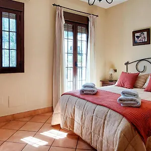 Сasa de vacaciones Pet Friendly In With Kitchen, Grazalema