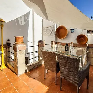 Сasa de vacaciones 2 Bedroom Cozy In, Grazalema